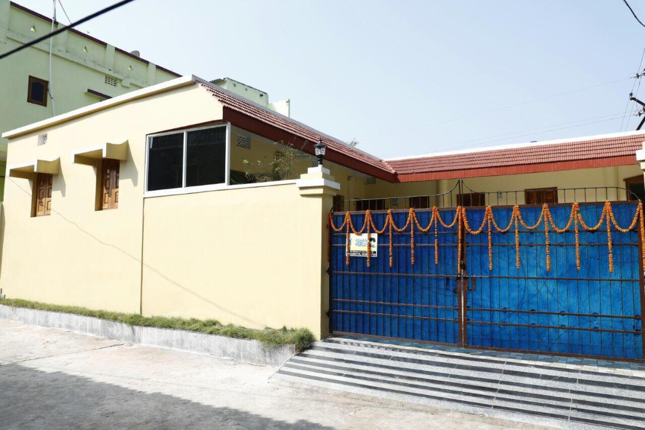 בובנשוואר Nest Guest House מראה חיצוני תמונה